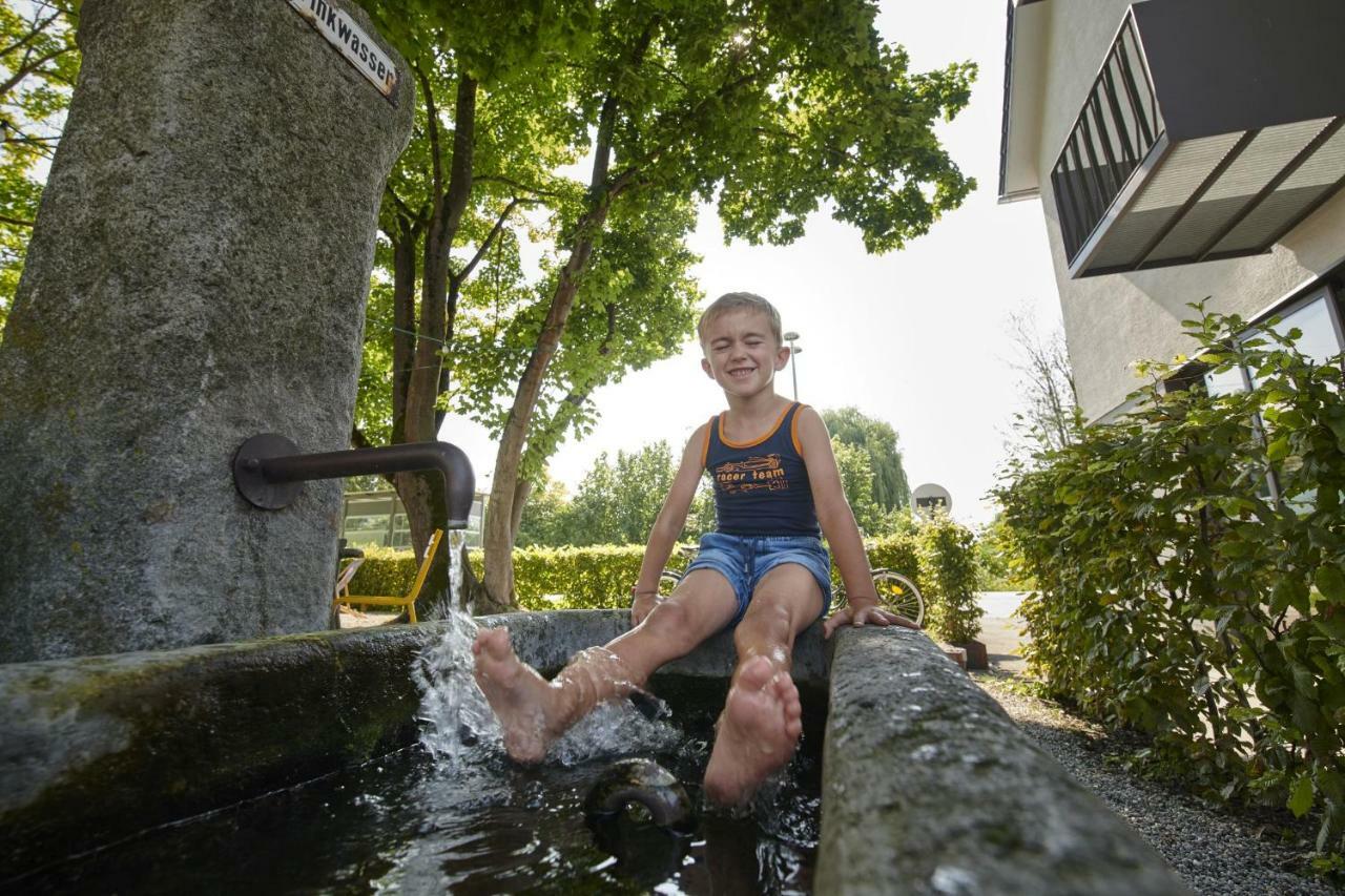 Radhotel Am Gleis Radolfzell am Bodensee Εξωτερικό φωτογραφία